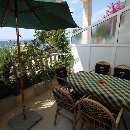 Apartments By The Sea Podgora, Makarska - 6713 エクステリア 写真