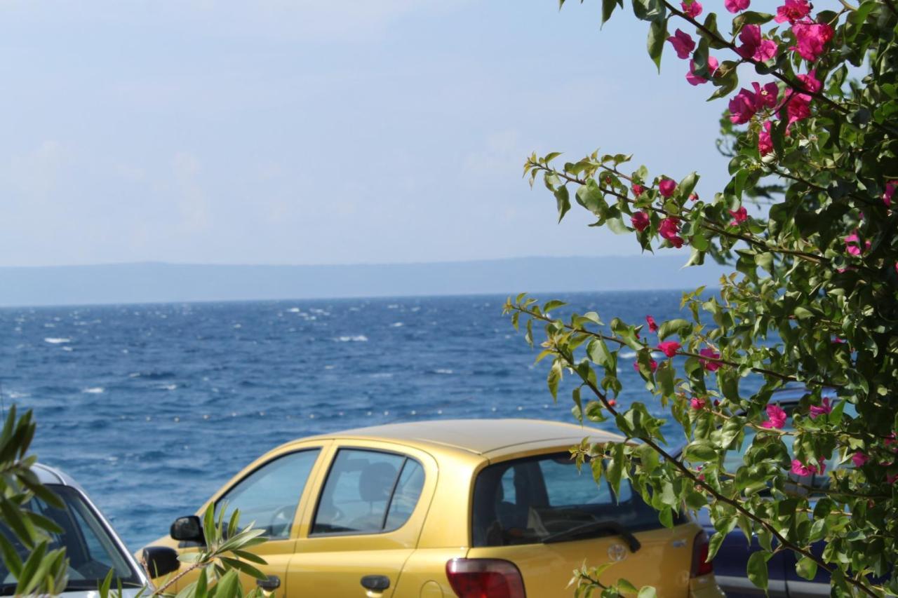 Apartments By The Sea Podgora, Makarska - 6713 エクステリア 写真